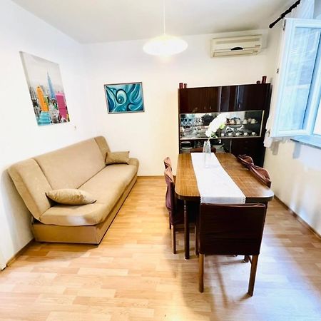 Apartment Niksa Novigrad  Exterior photo