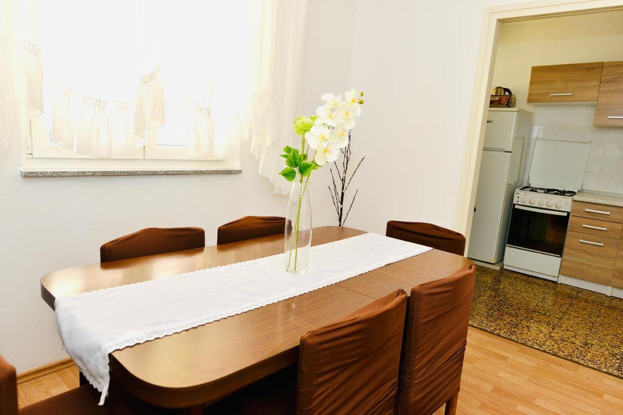 Apartment Niksa Novigrad  Exterior photo
